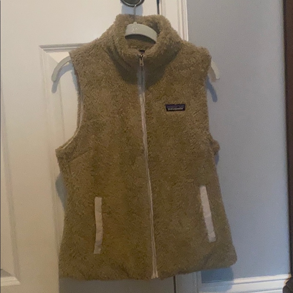 Patagonia fluffy vest